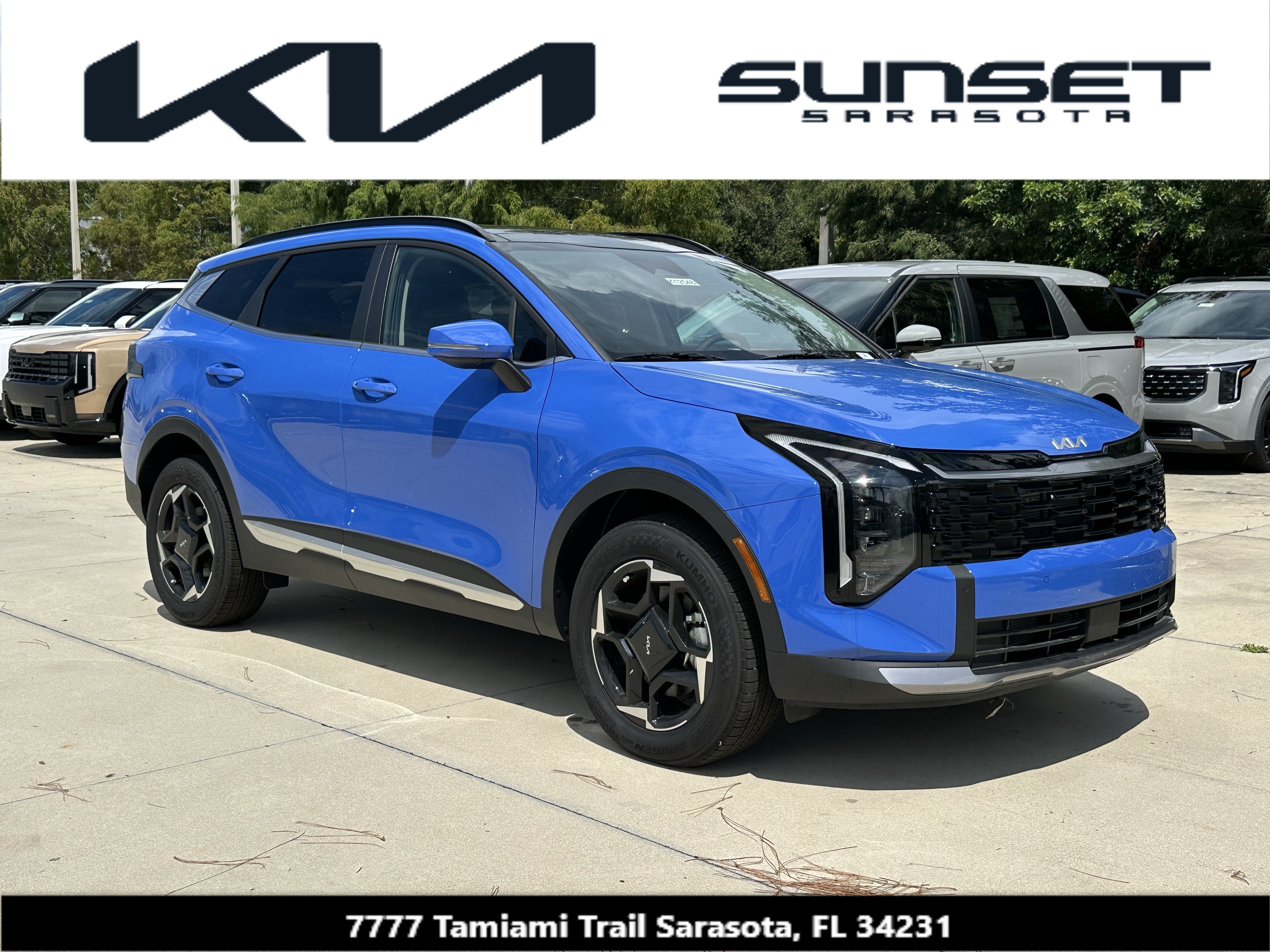New 2026 Kia Sportage EX SUV