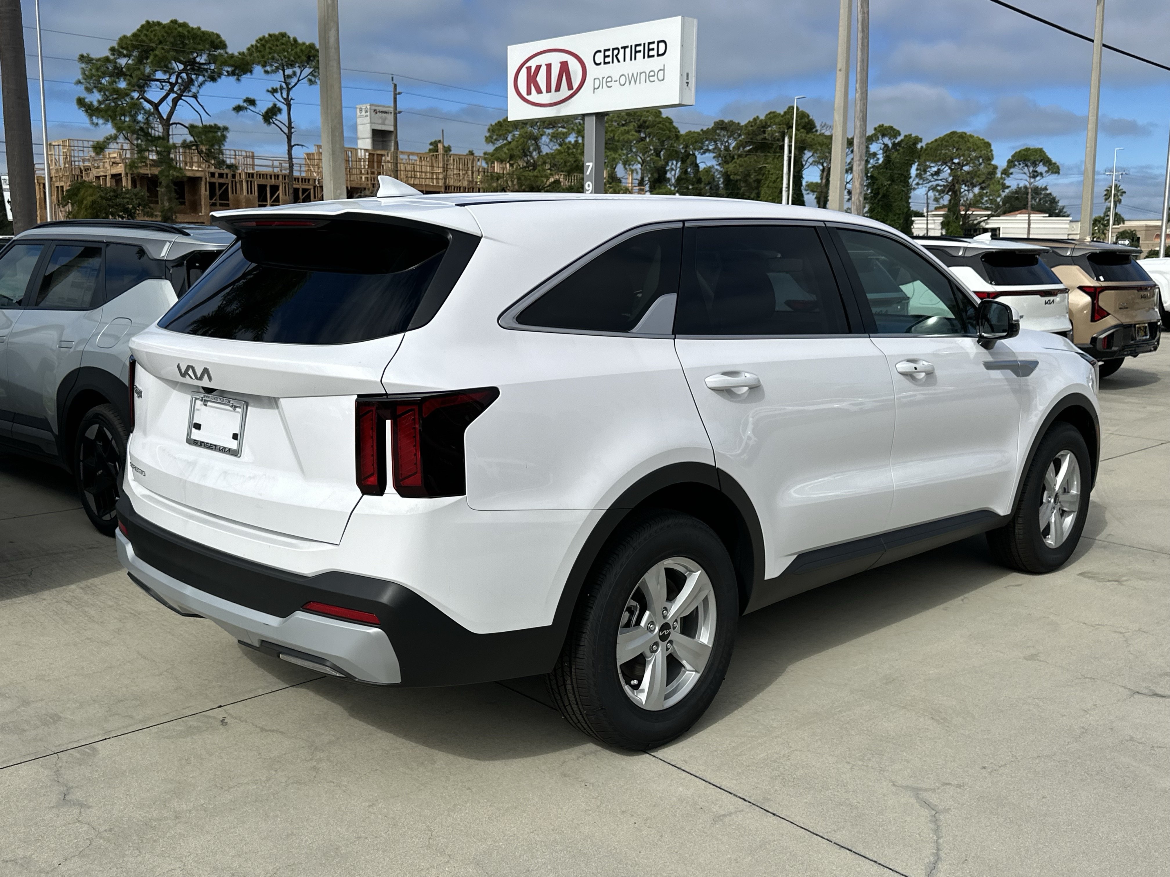 New 2026 Kia Sorento LX SUV