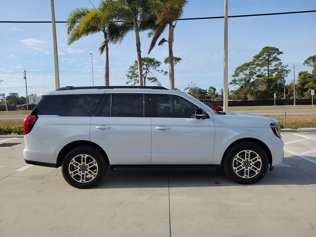 Used 2025 Ford Expedition Active SUV