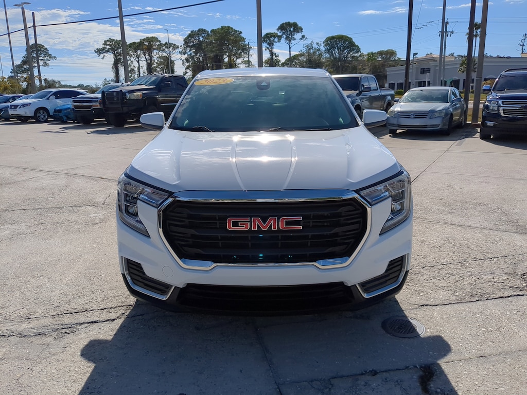 Used 2023 GMC Terrain SLE SUV