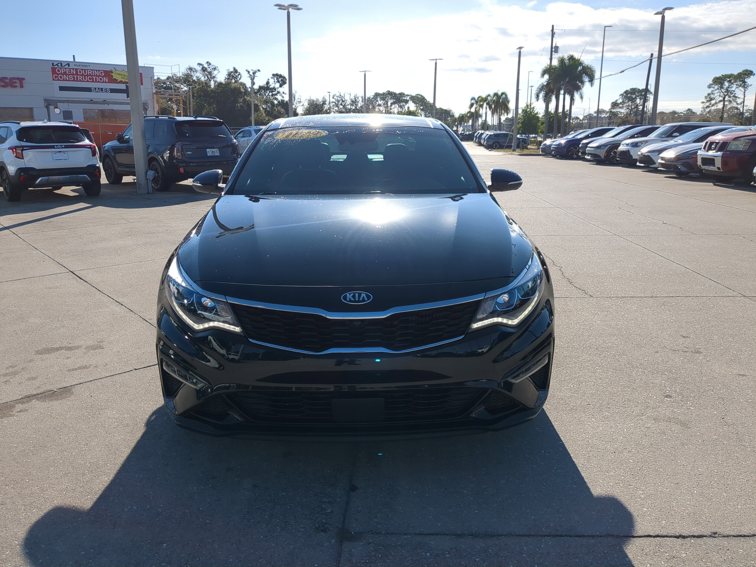 2019 Kia Optima SX Turbo photo 2