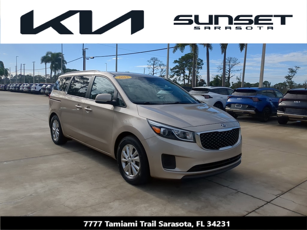 Used 2015 Kia Sedona LX FWD Van