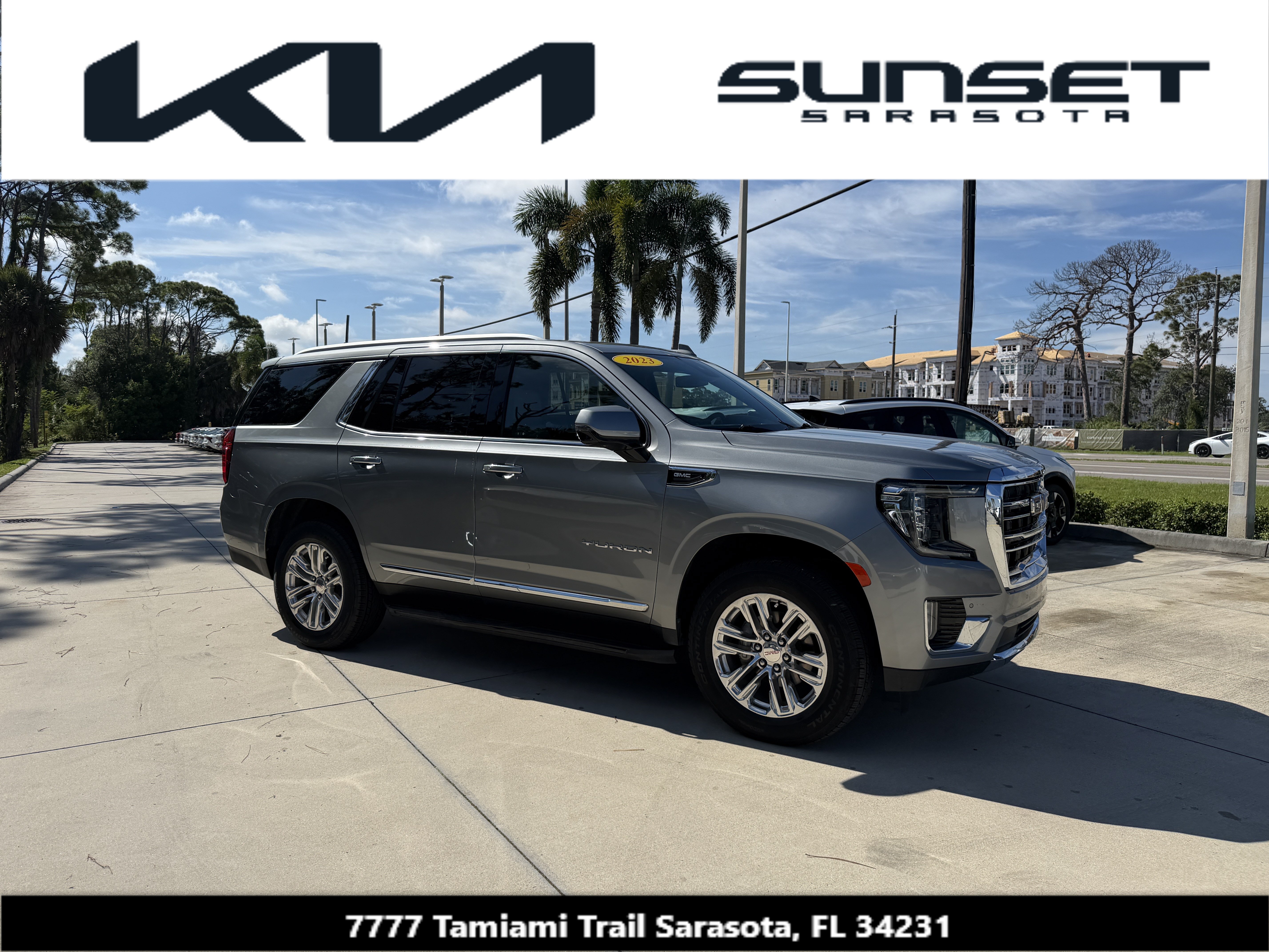 2023 GMC Yukon SLT SUV