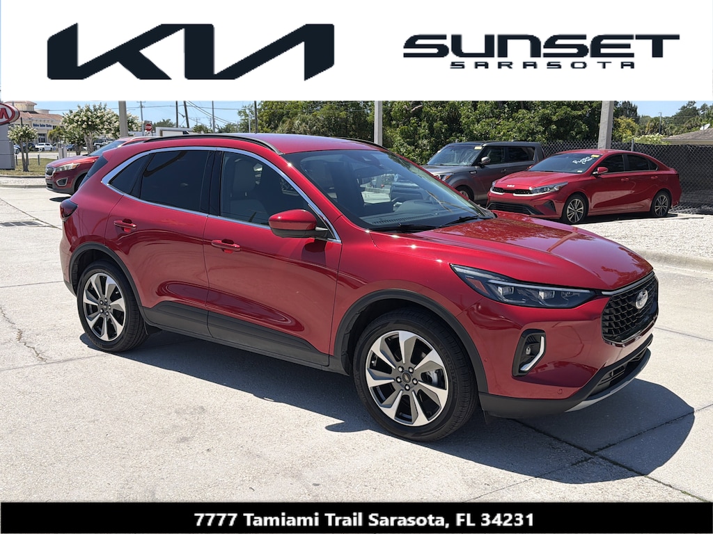 Used 2023 Ford Escape Platinum SUV