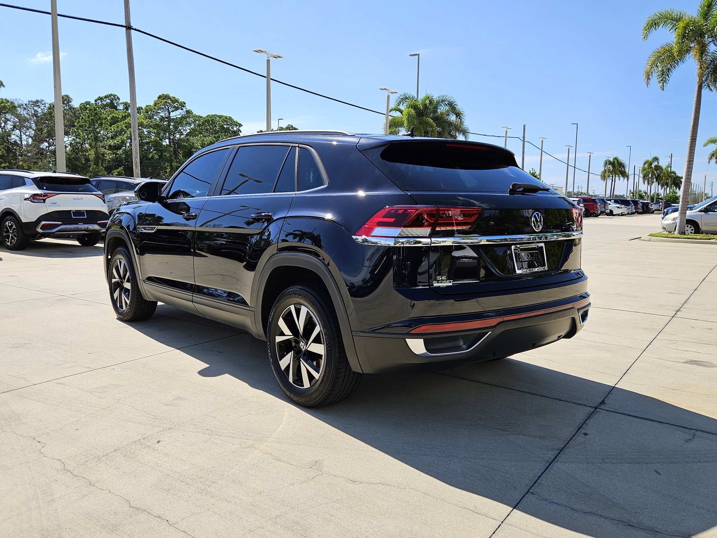 2021 Volkswagen Atlas Cross Sport SE photo 4