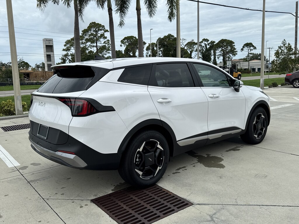 New 2026 Kia Sportage EX SUV