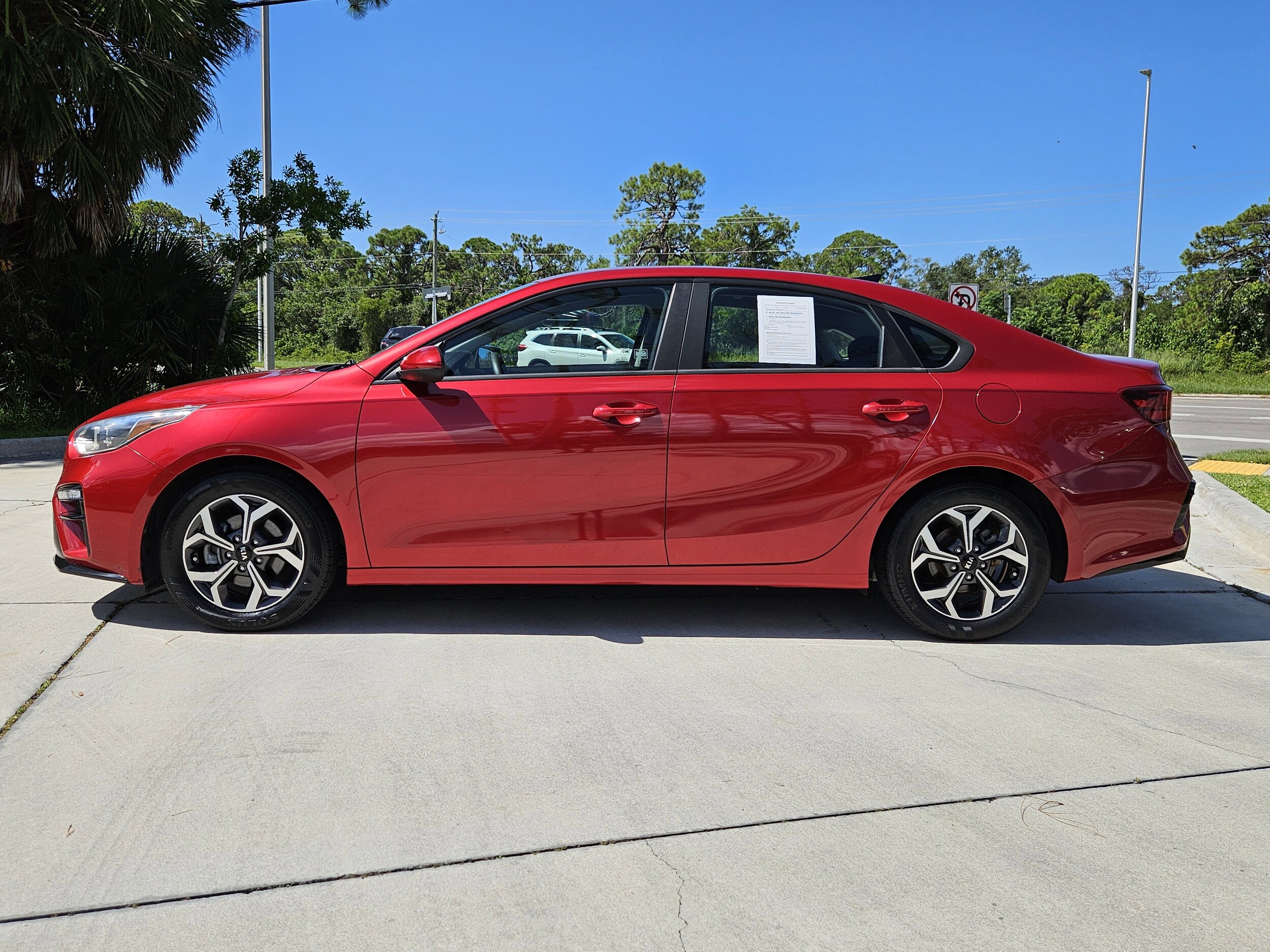 2020 Kia Forte LXS photo 4