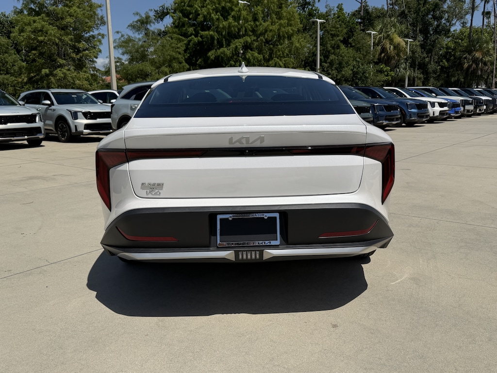 New 2026 Kia K4 LXS Sedan