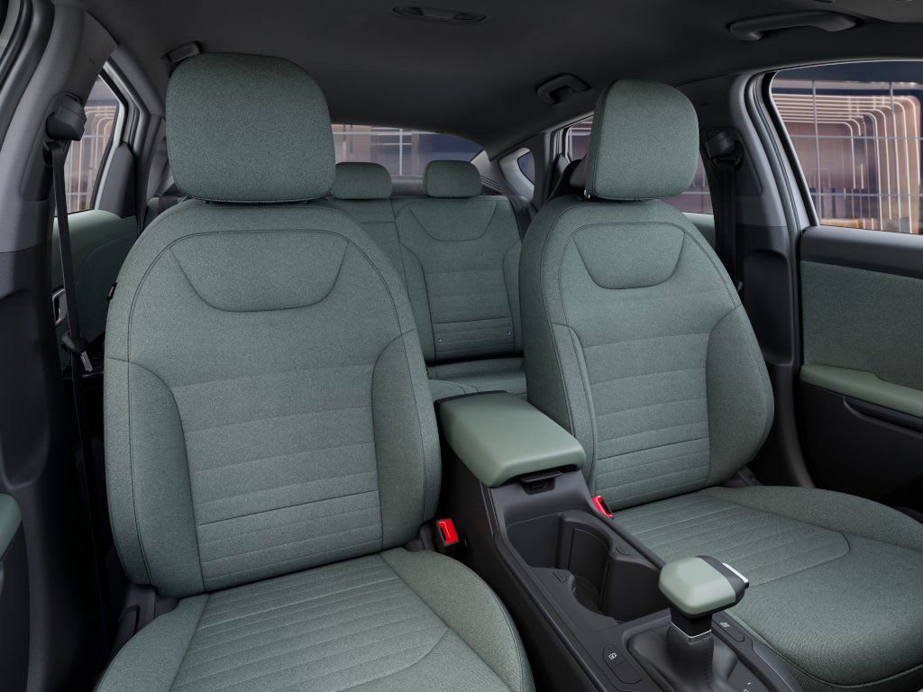 2025 Kia K4 EX - Photo 15