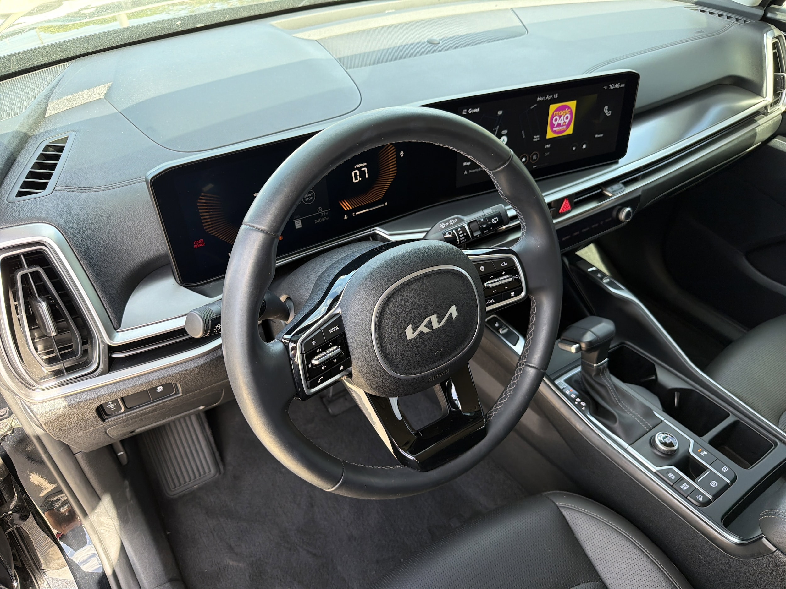 2024 Kia Sorento S - Photo 20