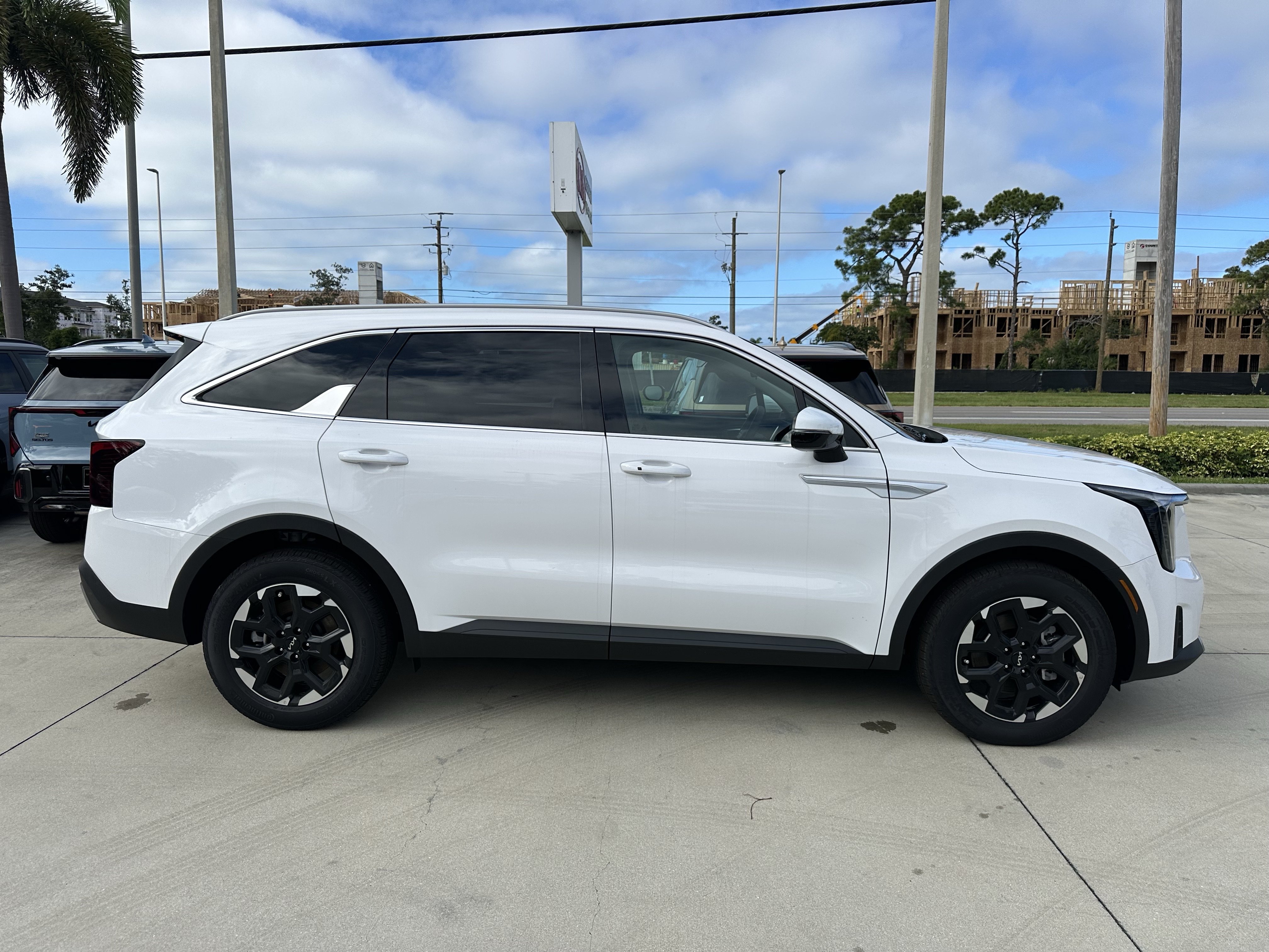 New 2026 Kia Sorento S SUV