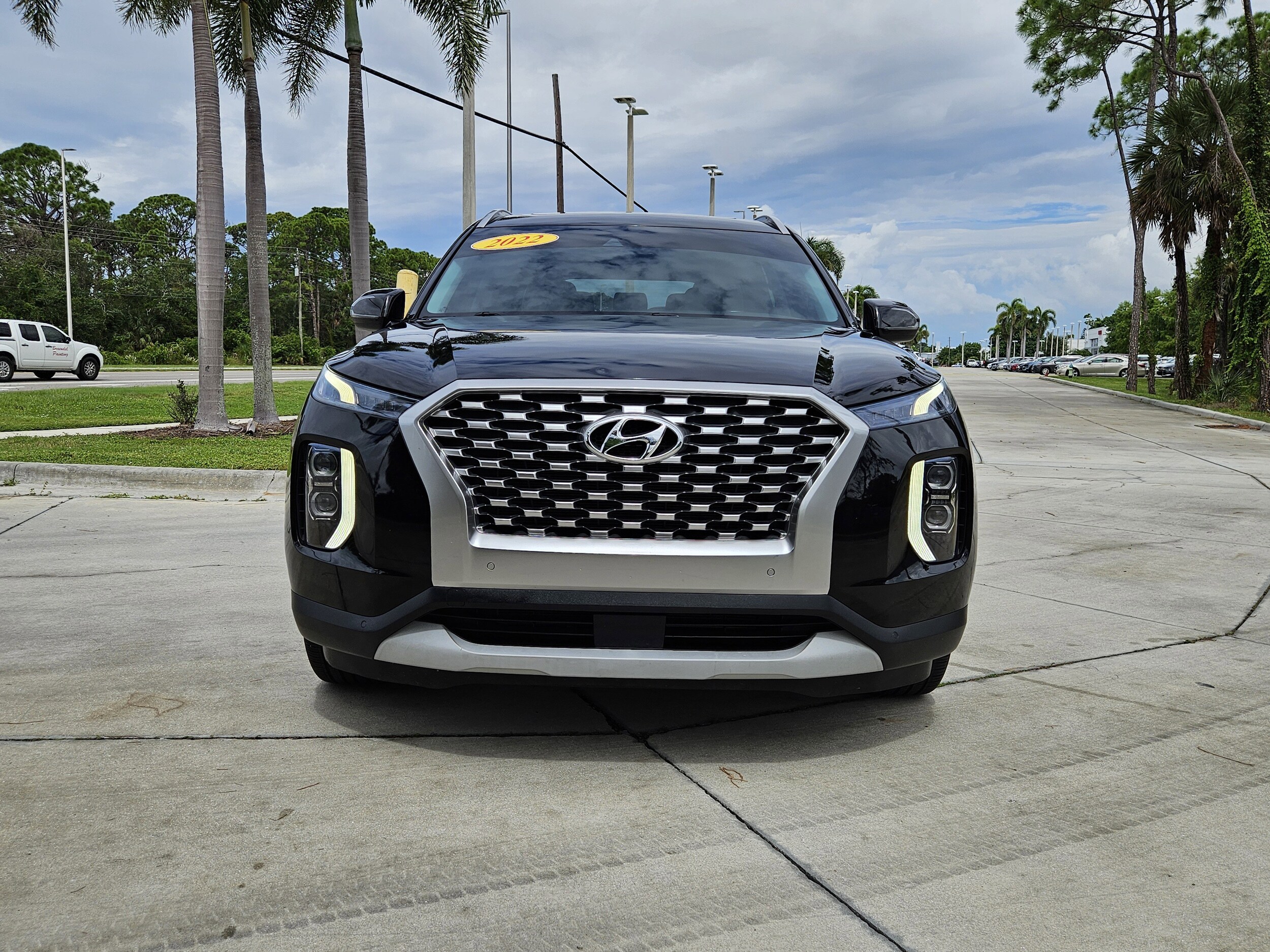 2022 Hyundai Palisade SEL photo 2