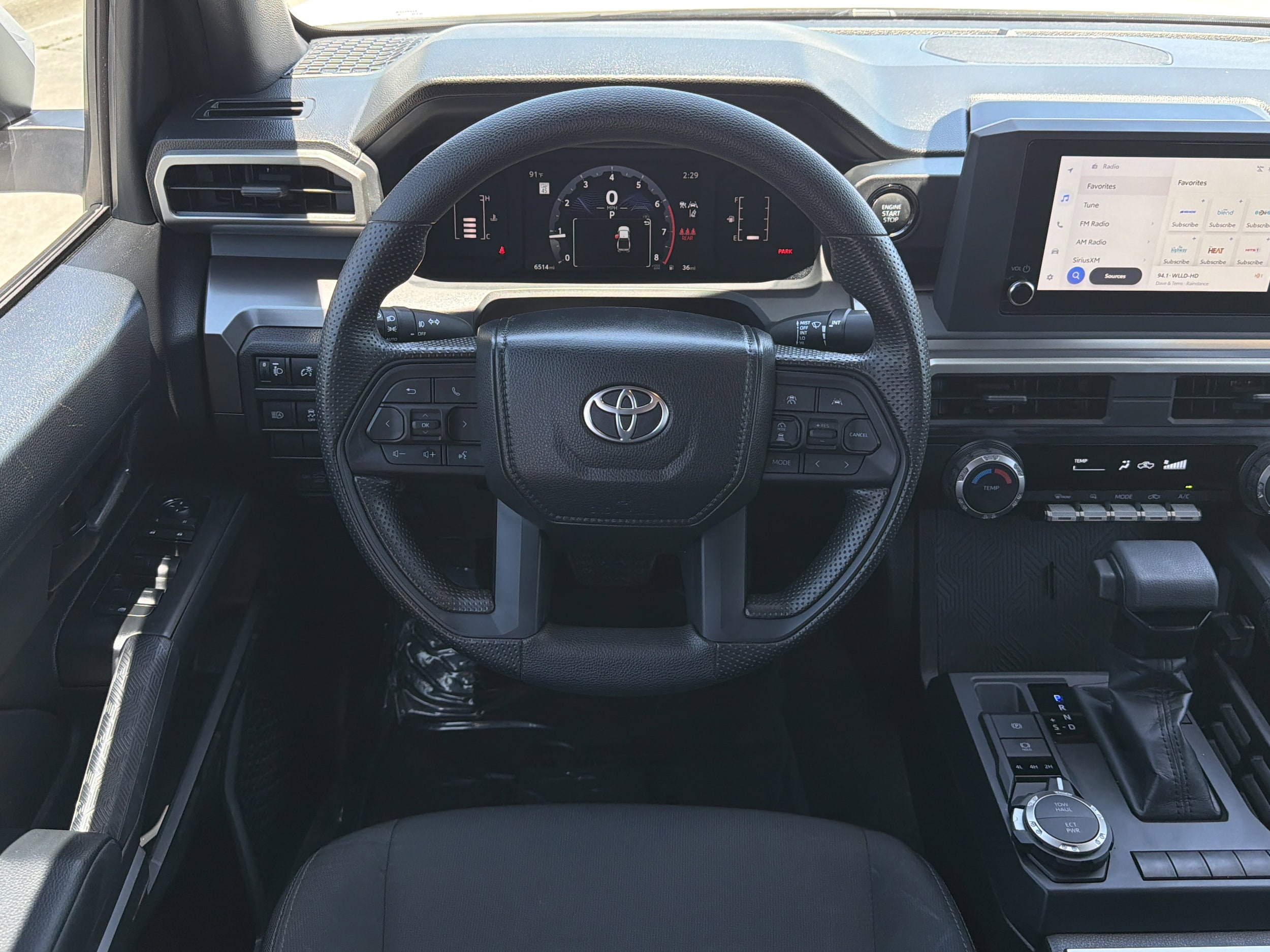 2024 Toyota Tacoma SR5 - Photo 15