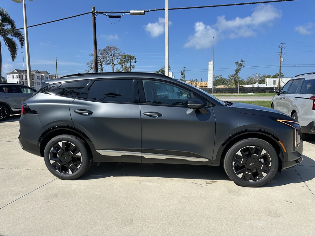 New 2026 Kia Sportage Hybrid SX-Prestige SUV