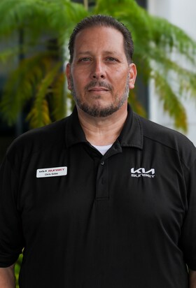 Staff member Chris Golas from ID_086c29