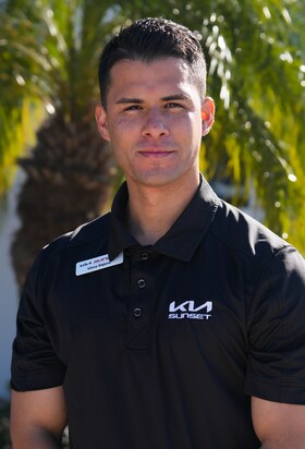 Staff member Vince Bajana from ID_f21cf7