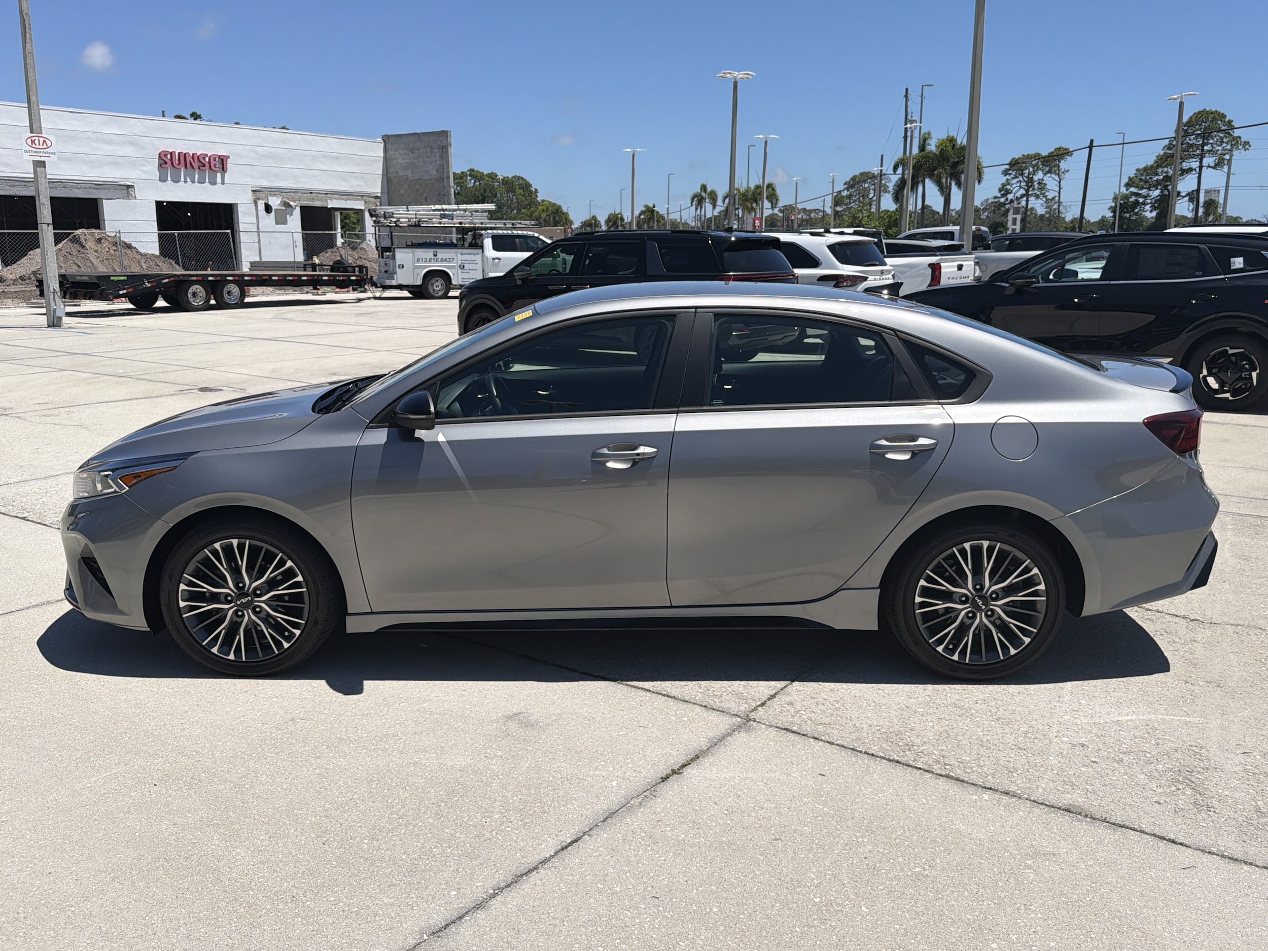 2022 Kia FORTE GT-Line - Photo 11
