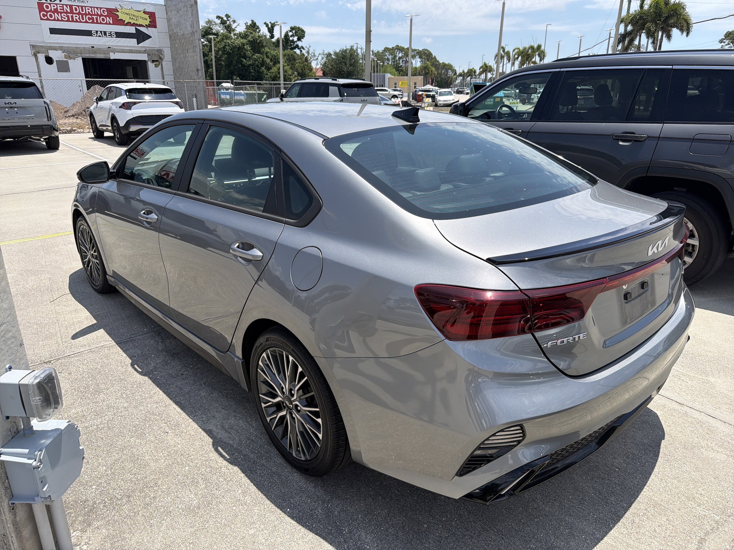 2022 Kia FORTE GT-Line - Photo 8