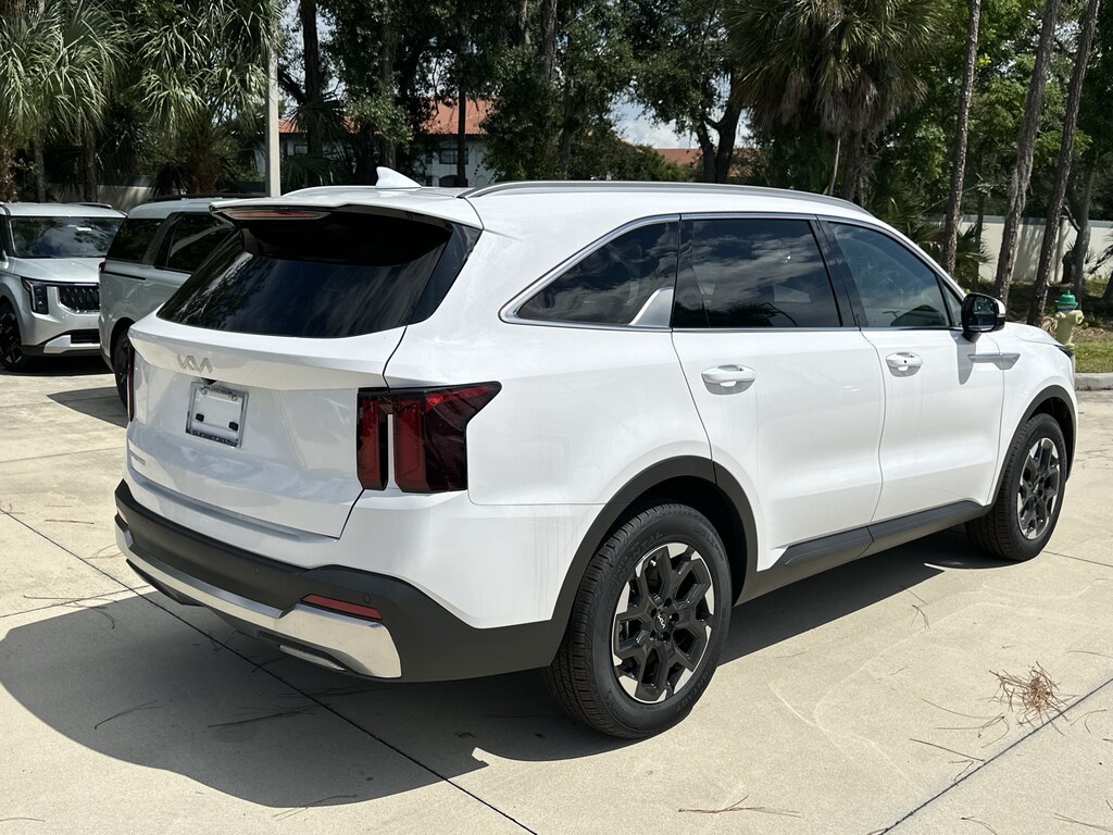 New 2026 Kia Sorento S SUV
