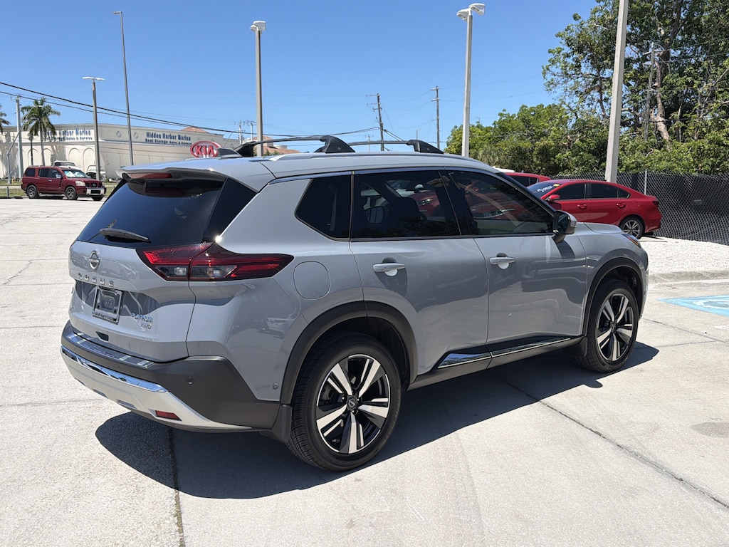 Used 2022 Nissan Rogue Platinum SUV