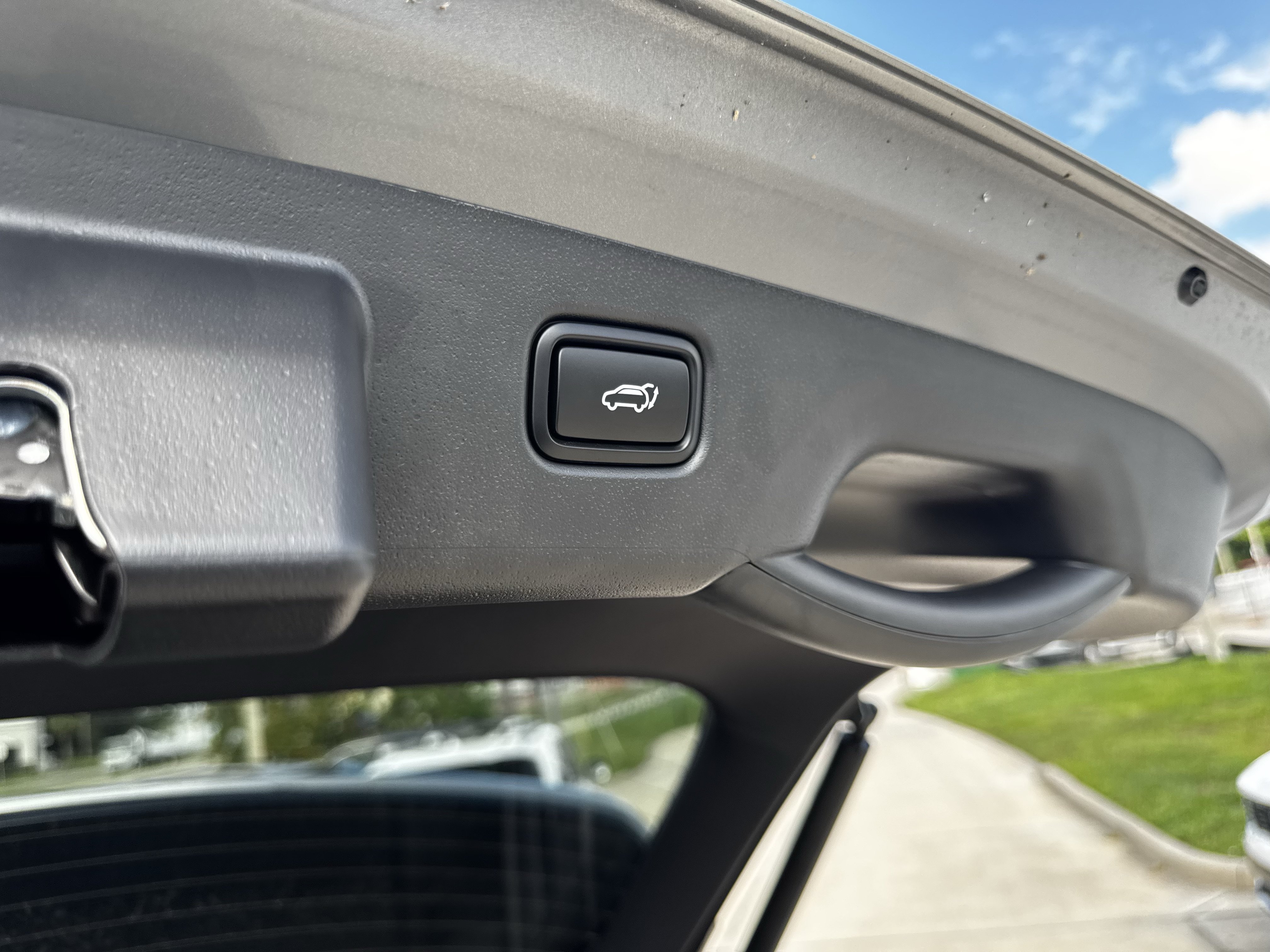2026 Kia Niro EX - Photo 9