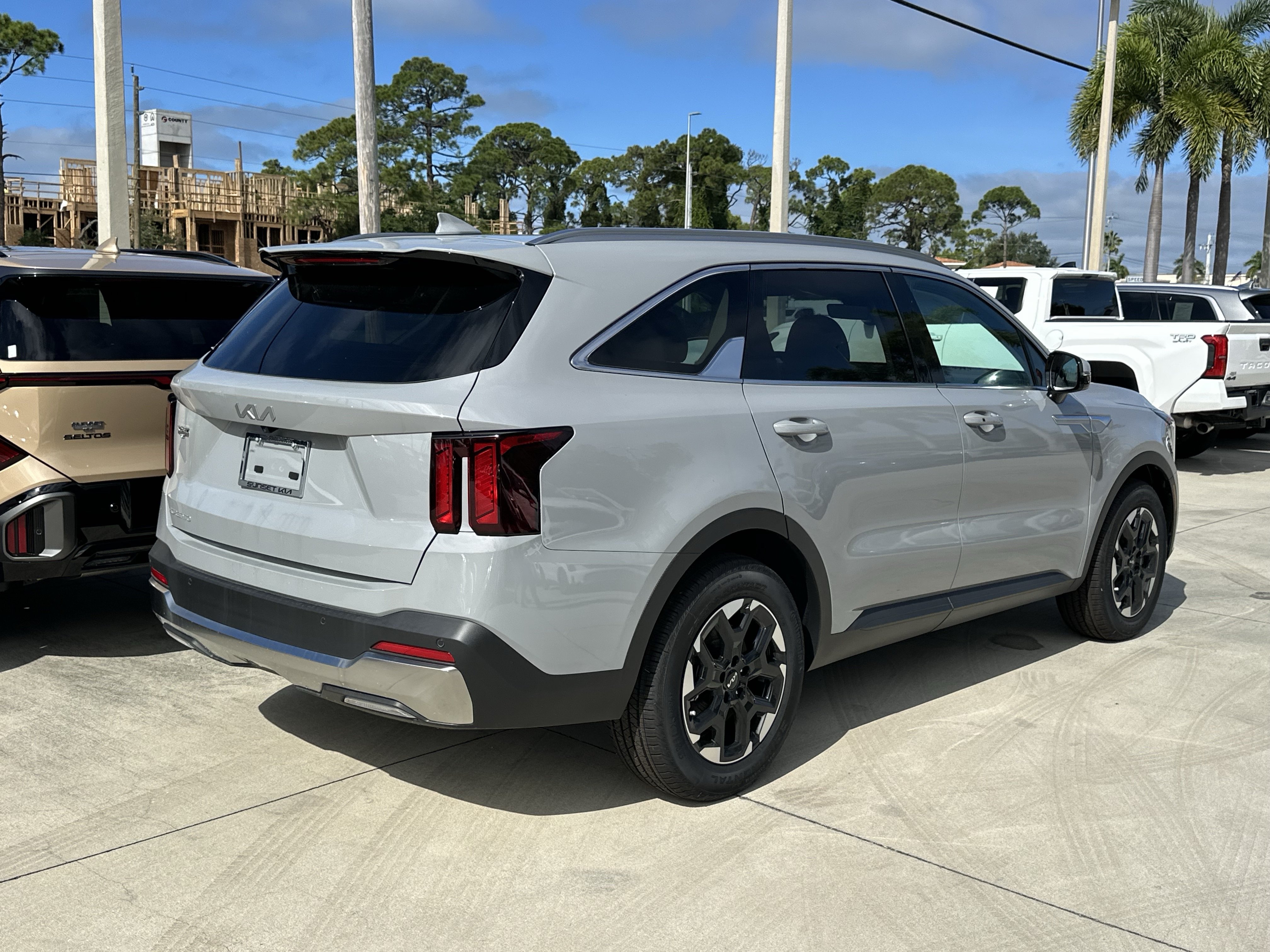 New 2026 Kia Sorento S SUV