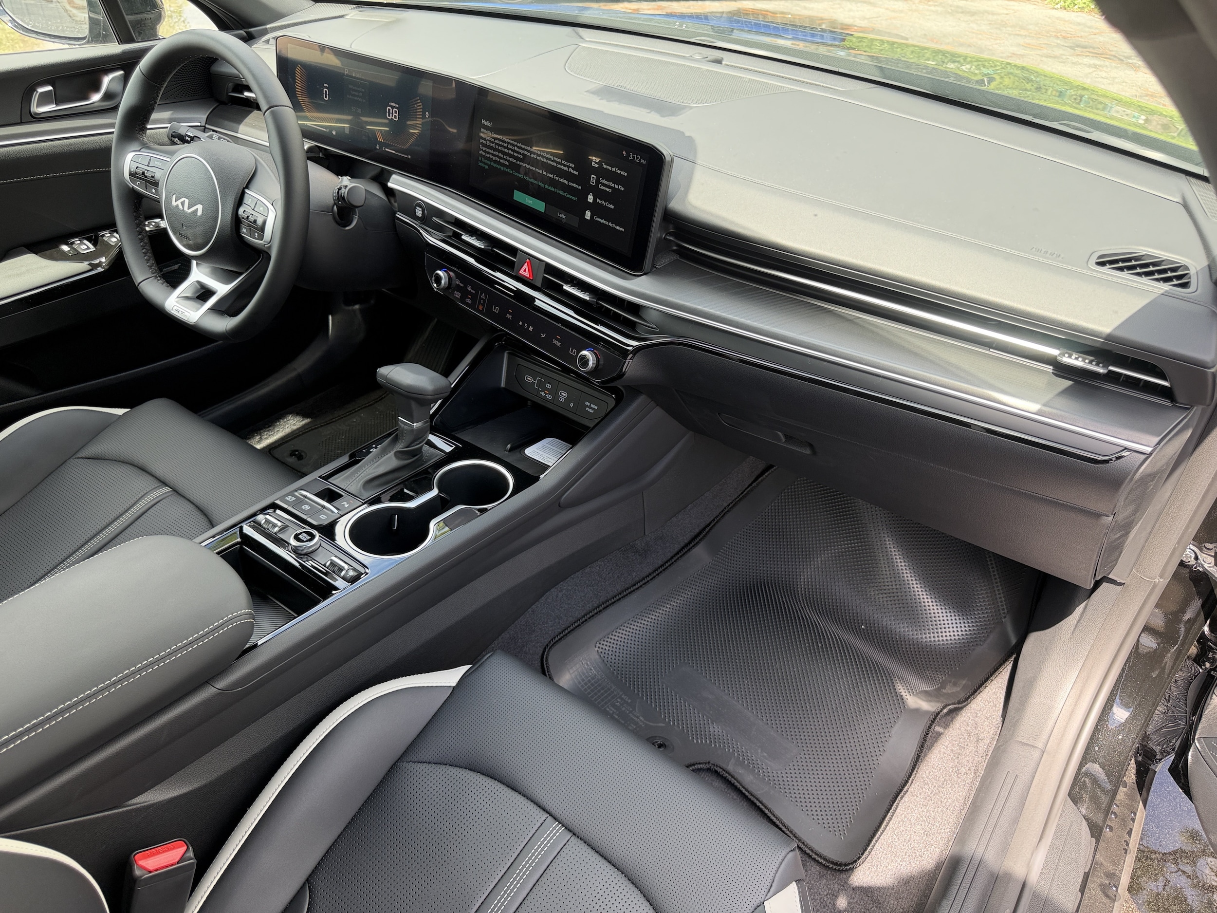 2026 Kia K5 GT-Line - Photo 12