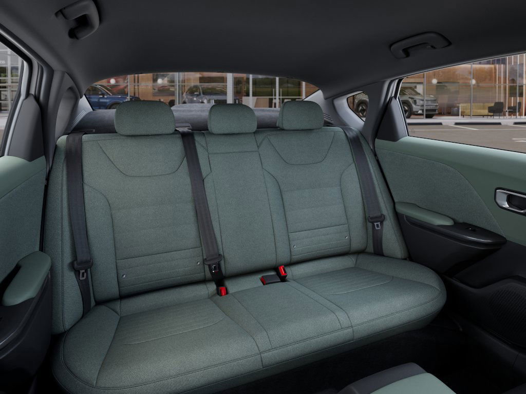 2025 Kia K4 EX - Photo 16