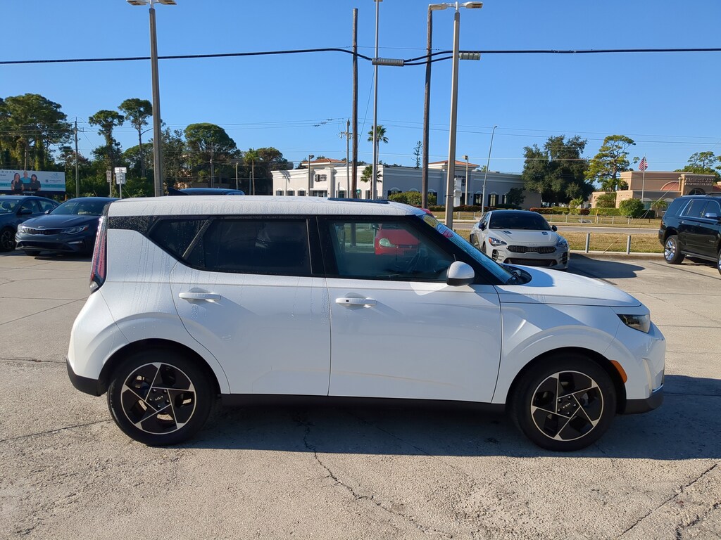 Certified 2024 Kia Soul EX Hatchback
