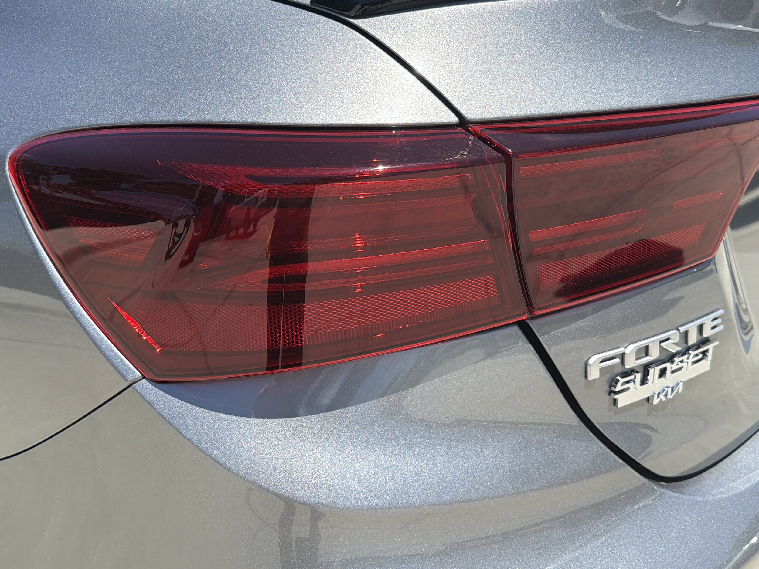2022 Kia FORTE GT-Line - Photo 14