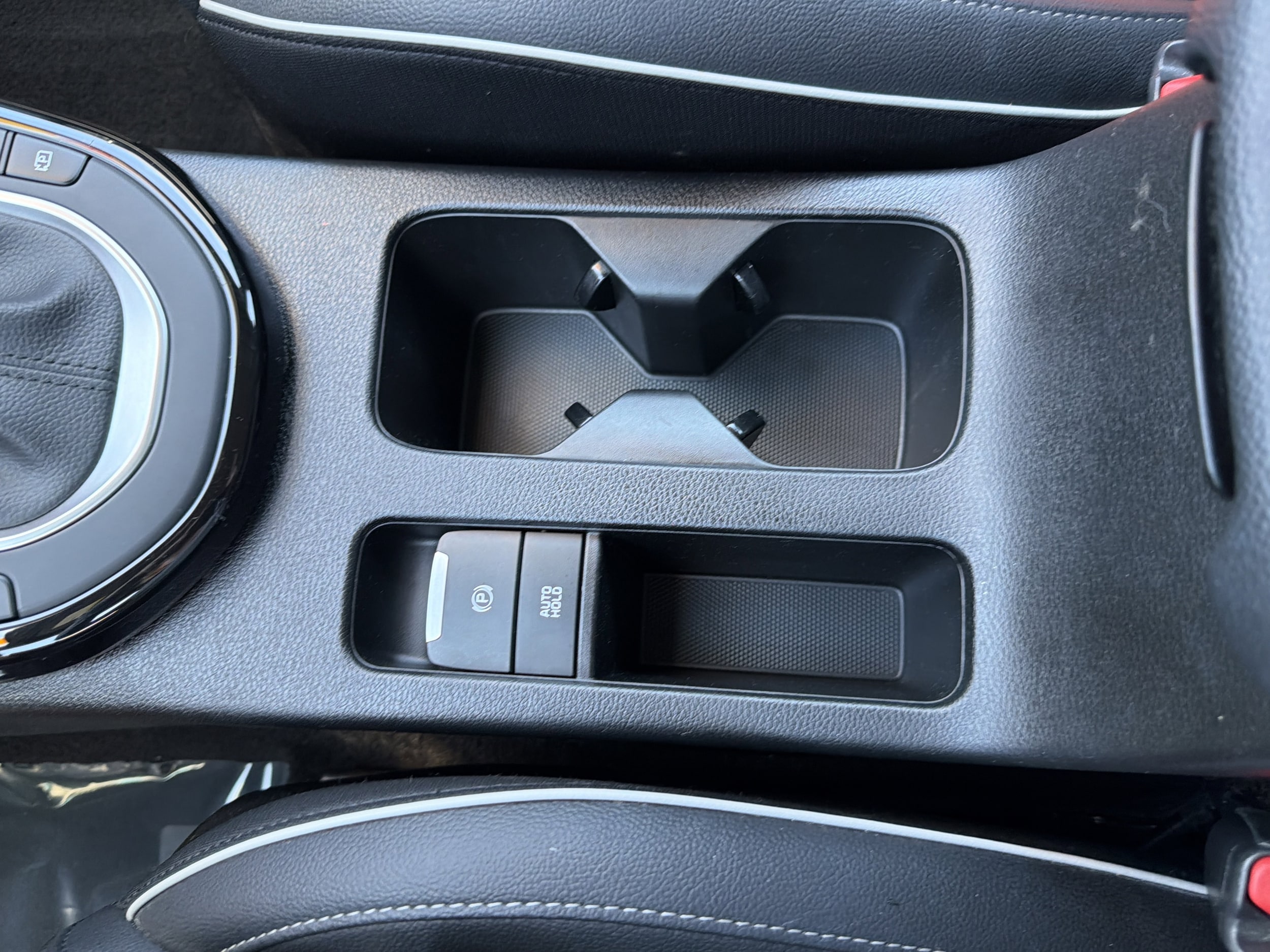 2022 Kia FORTE GT-Line - Photo 35