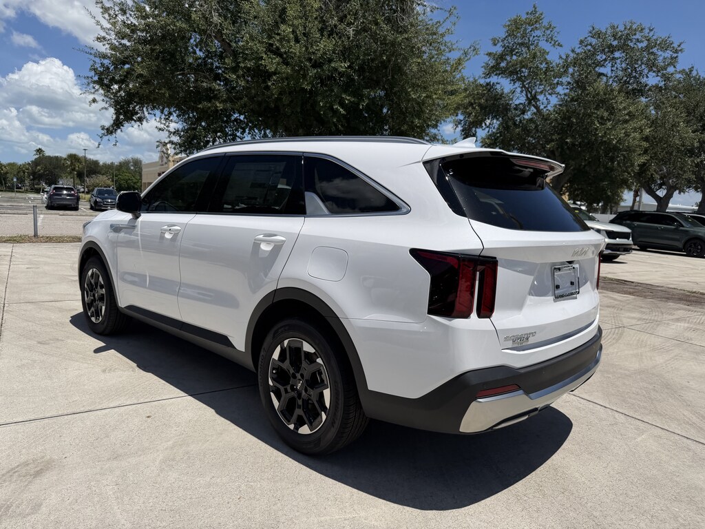 New 2026 Kia Sorento S SUV