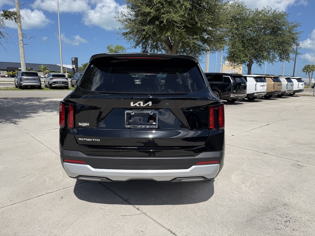 New 2026 Kia Sorento LX SUV