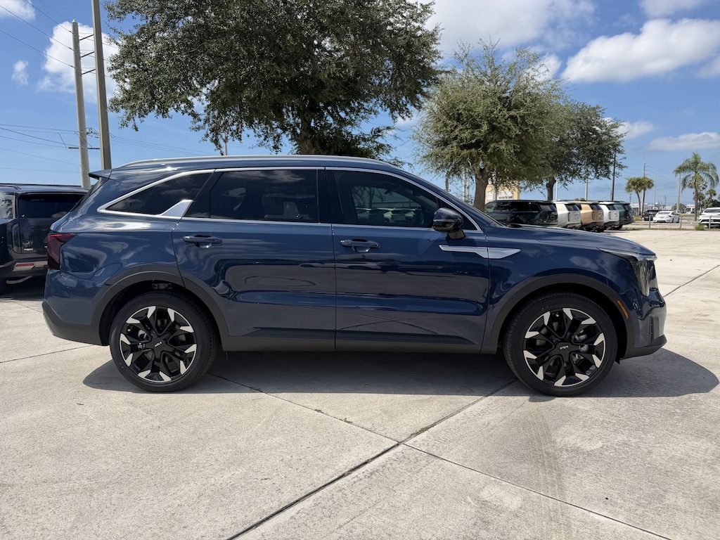 New 2026 Kia Sorento EX SUV