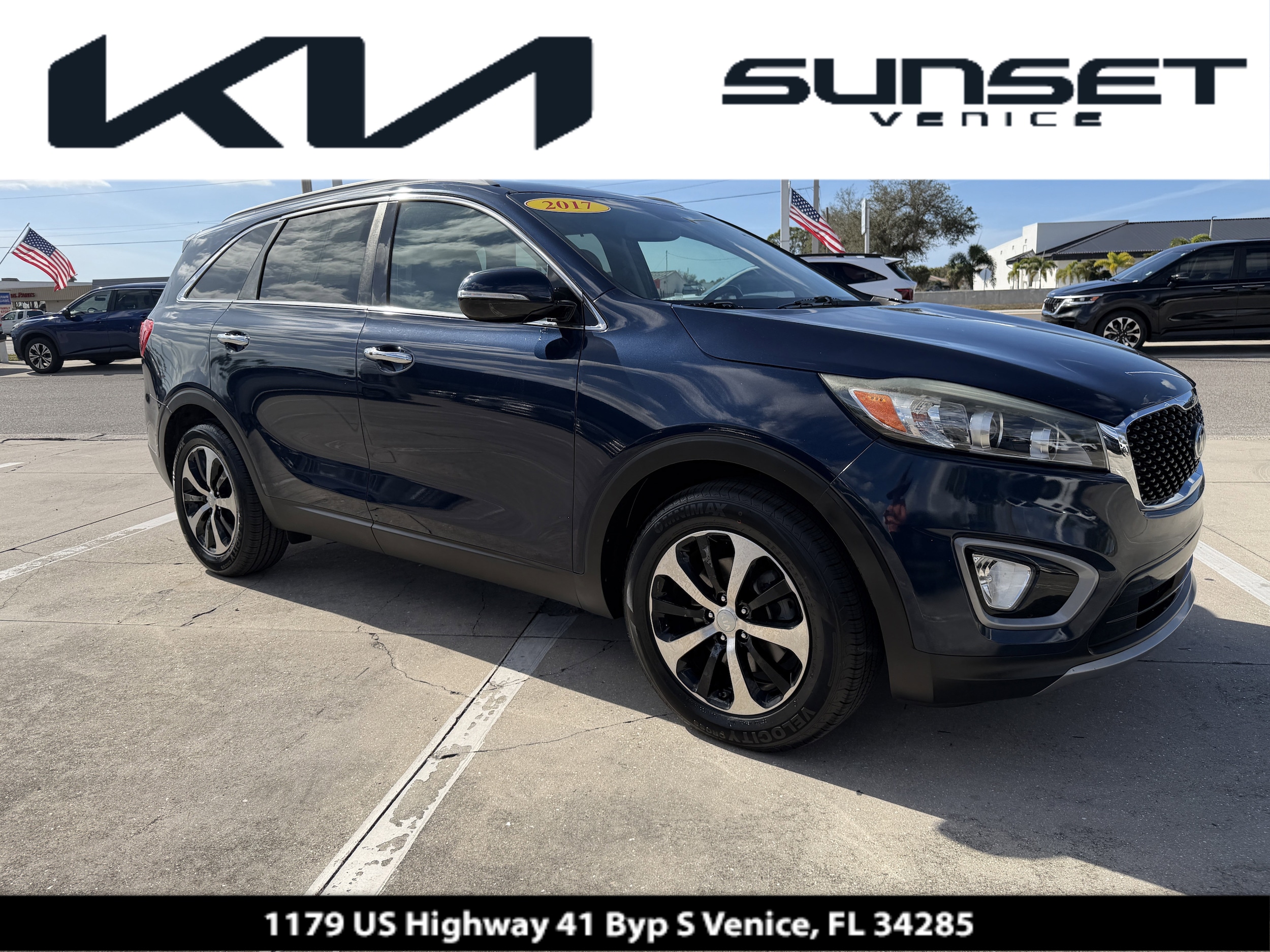 2017 Kia Sorento EX's photo