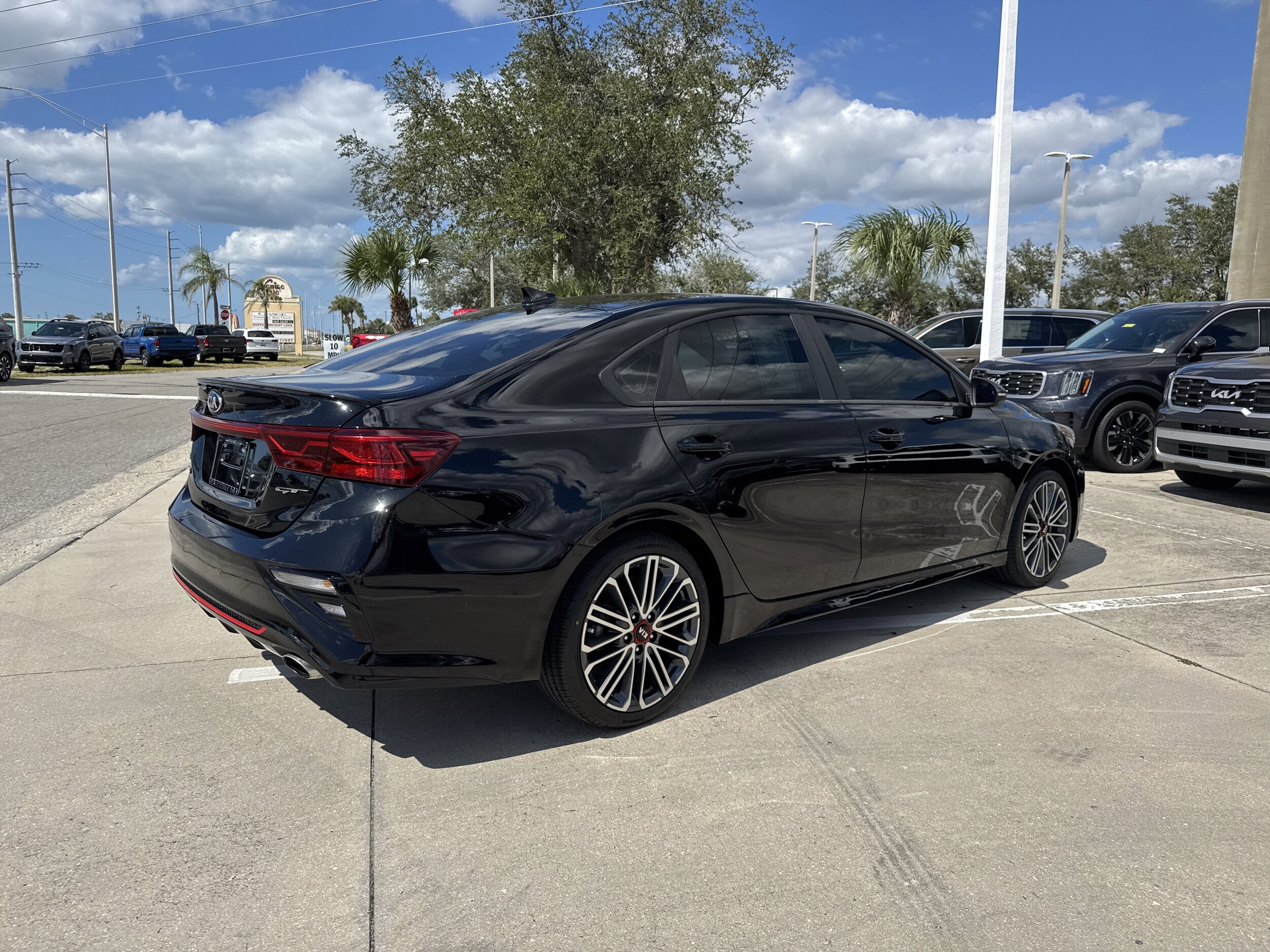 2020 Kia Forte GT photo 2