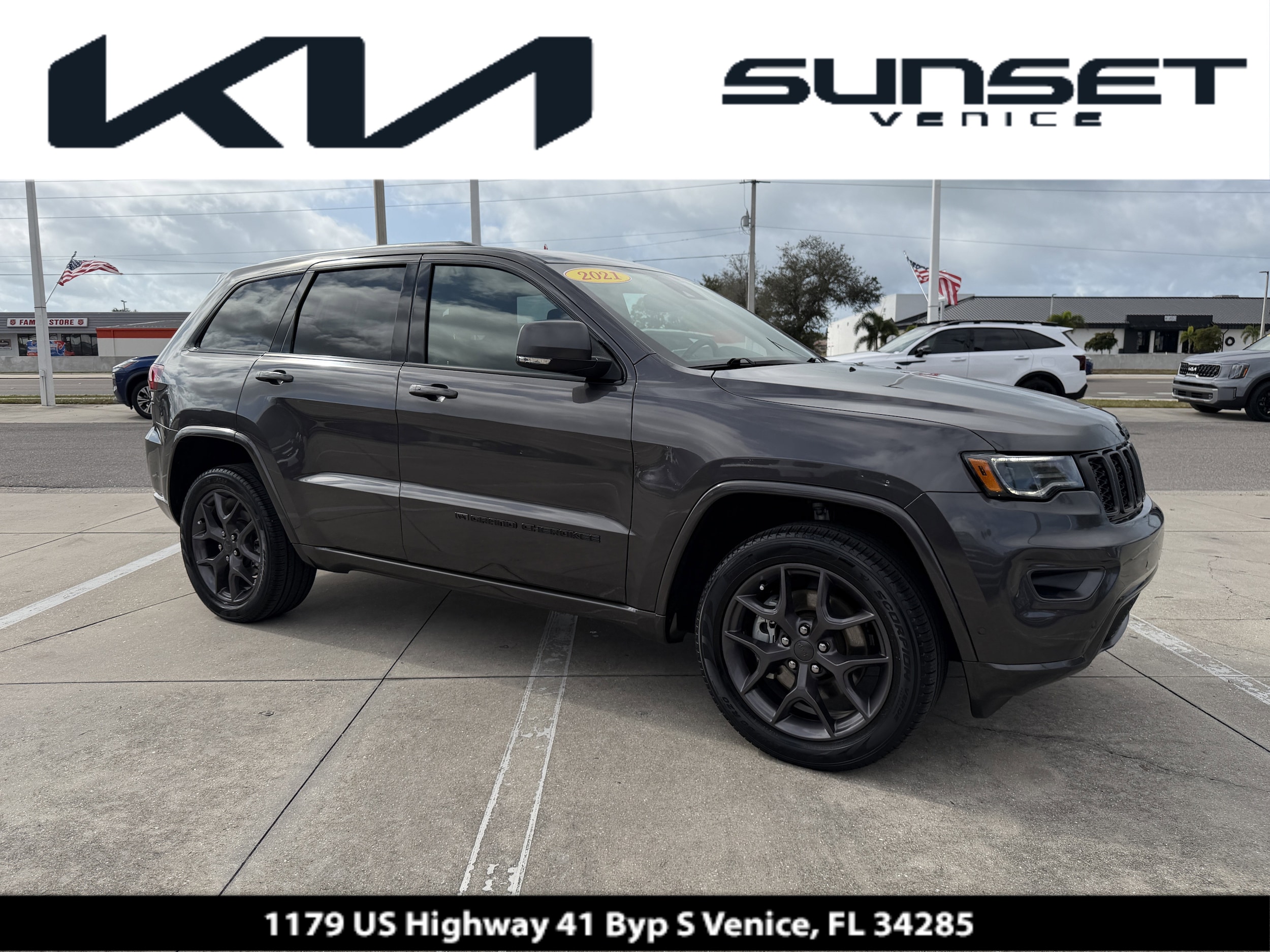 2021 Jeep Grand Cherokee 80th Edition's photo