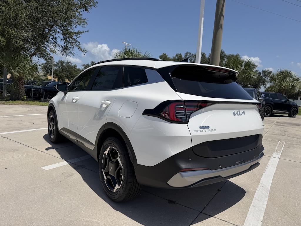 New 2026 Kia Sportage Hybrid EX SUV