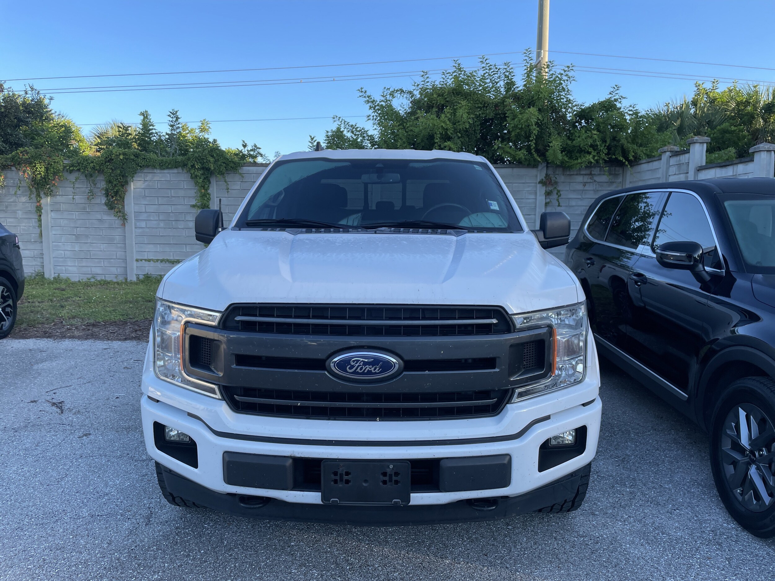 2020 Ford F-150 XLT photo 3