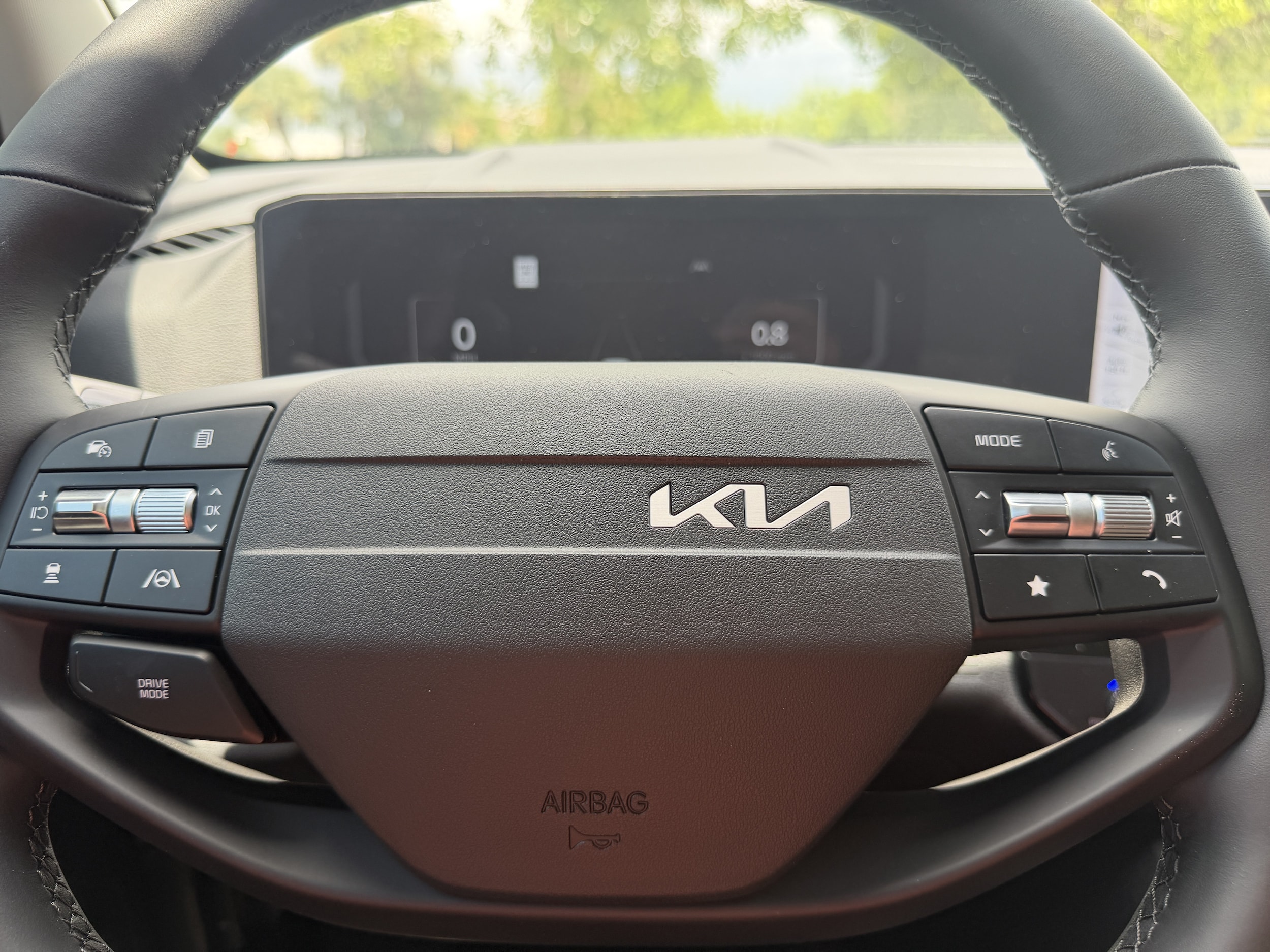 2026 Kia Sportage SX - Photo 29