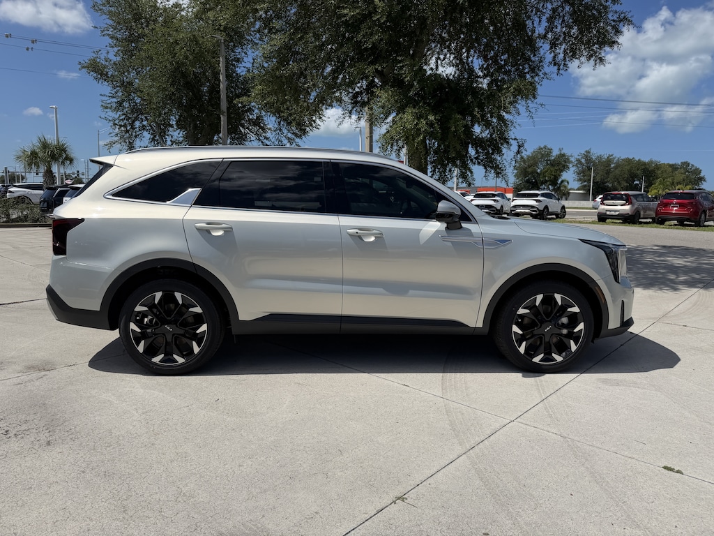New 2026 Kia Sorento EX SUV