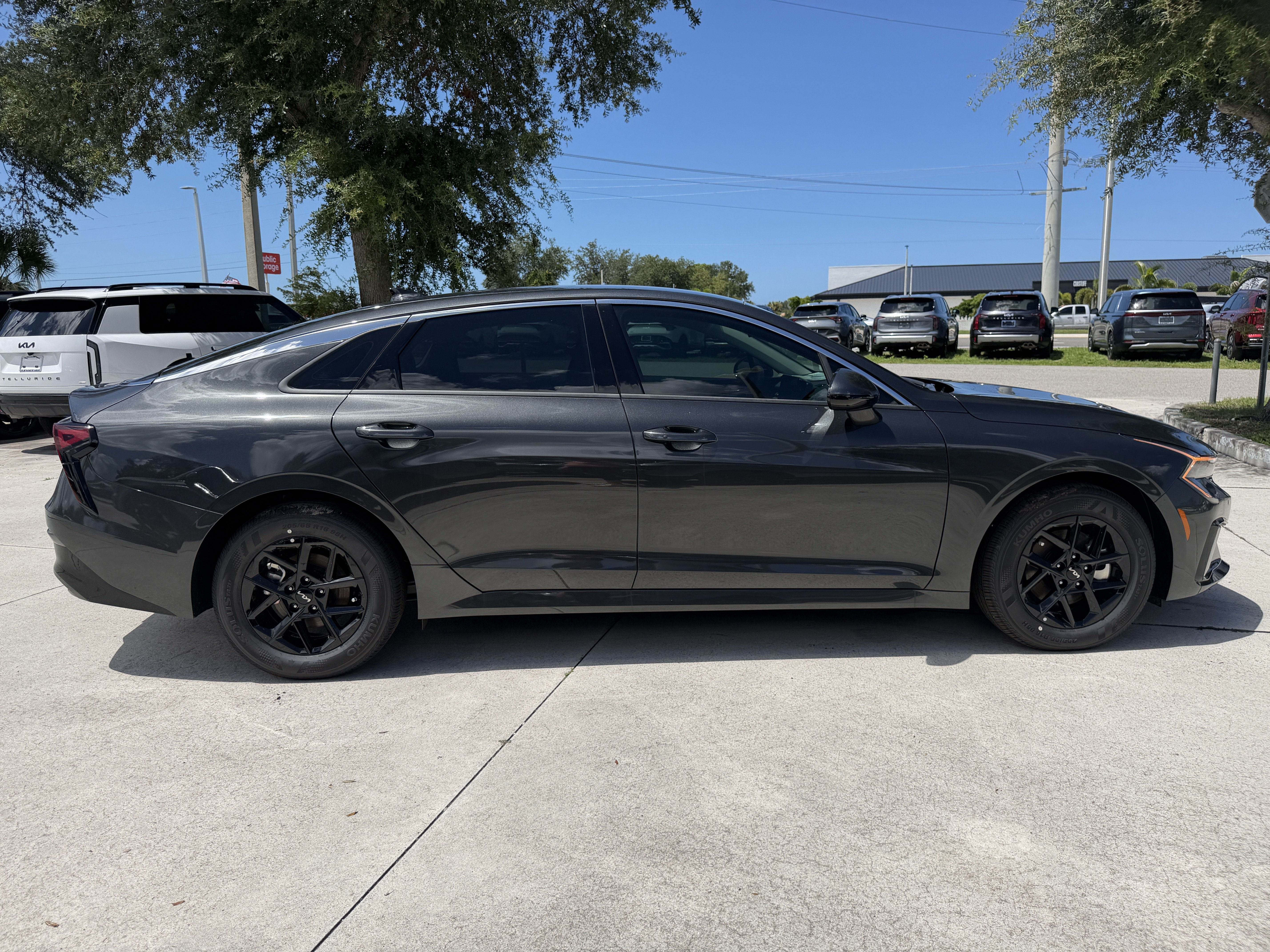 New 2026 Kia K5 LXS Sedan