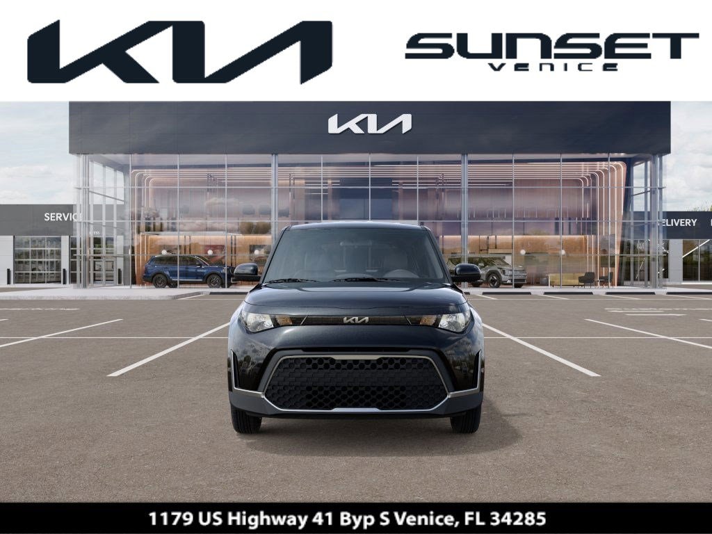 2025 Kia Soul LX's photo