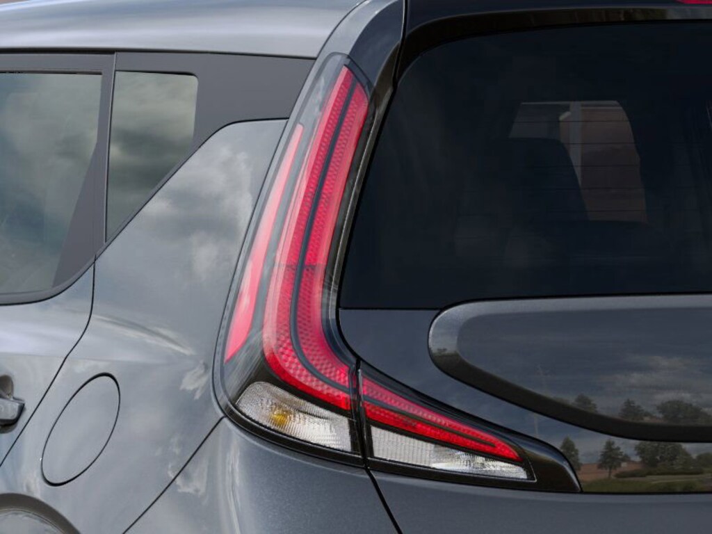 New 2025 Kia Soul LX Hatchback