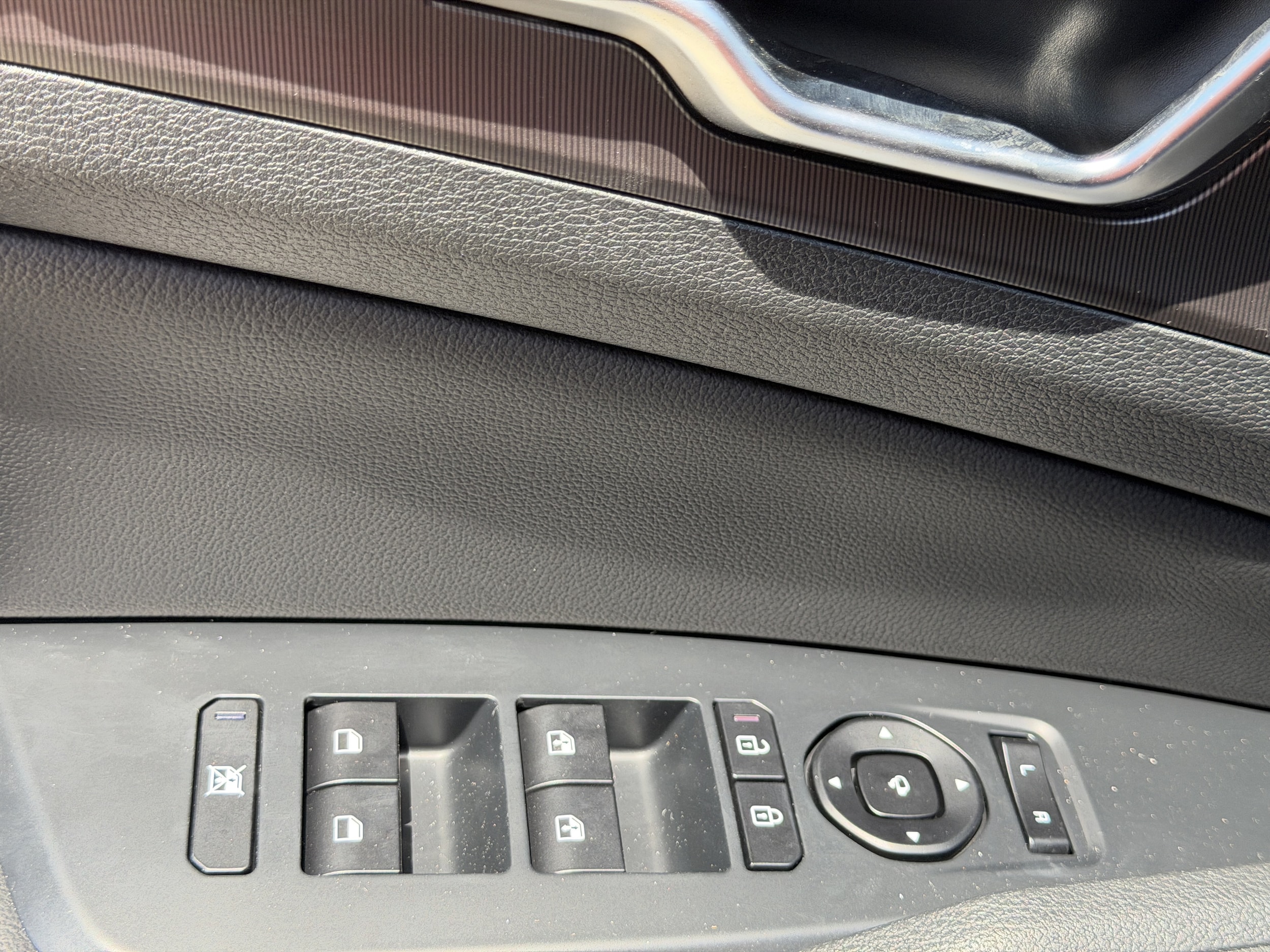 2026 Kia Sportage SX - Photo 15
