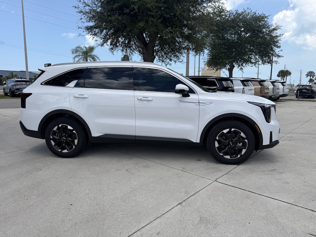 New 2026 Kia Sorento S SUV