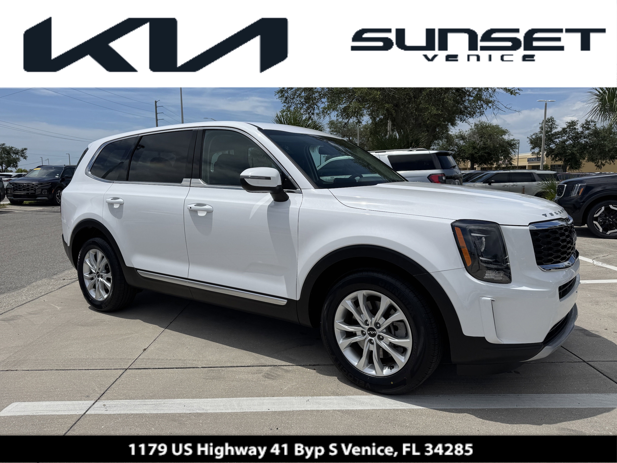 2022 Kia Telluride LX