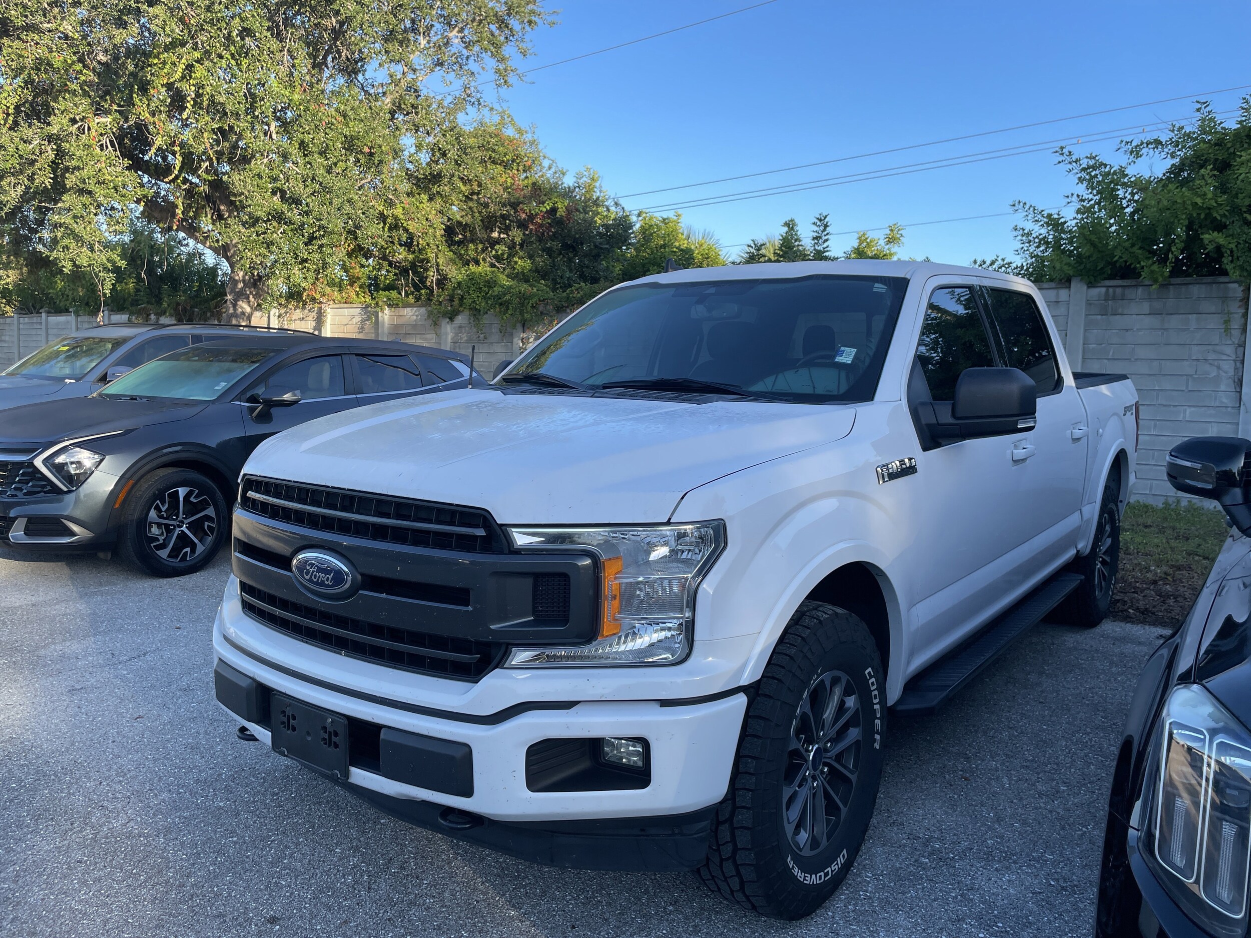 2020 Ford F-150 XLT photo 4