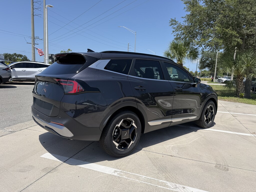New 2026 Kia Sportage EX SUV