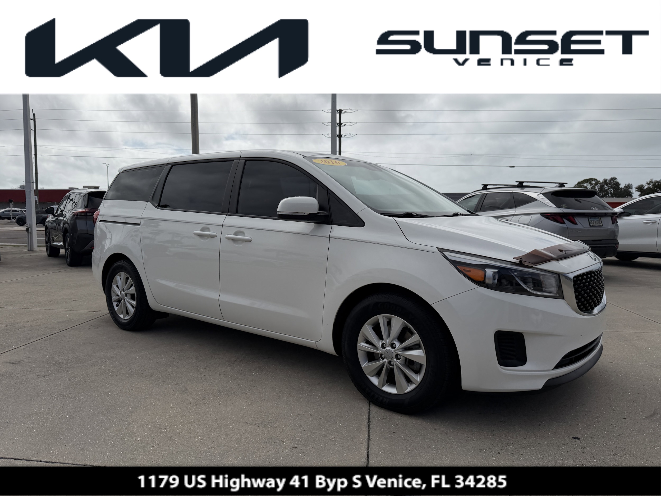 2016 Kia Sedona L